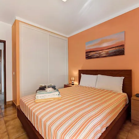 Apartment Da Rocha *